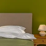 Cozy Elegant With Mountain Views & Parking Apartamento