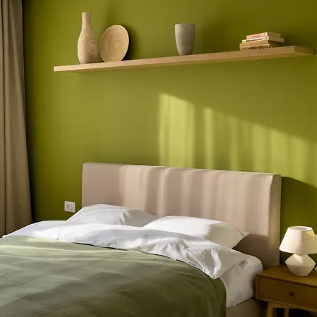 Apartment Cozy Elegant With Mountain Views & Parking *